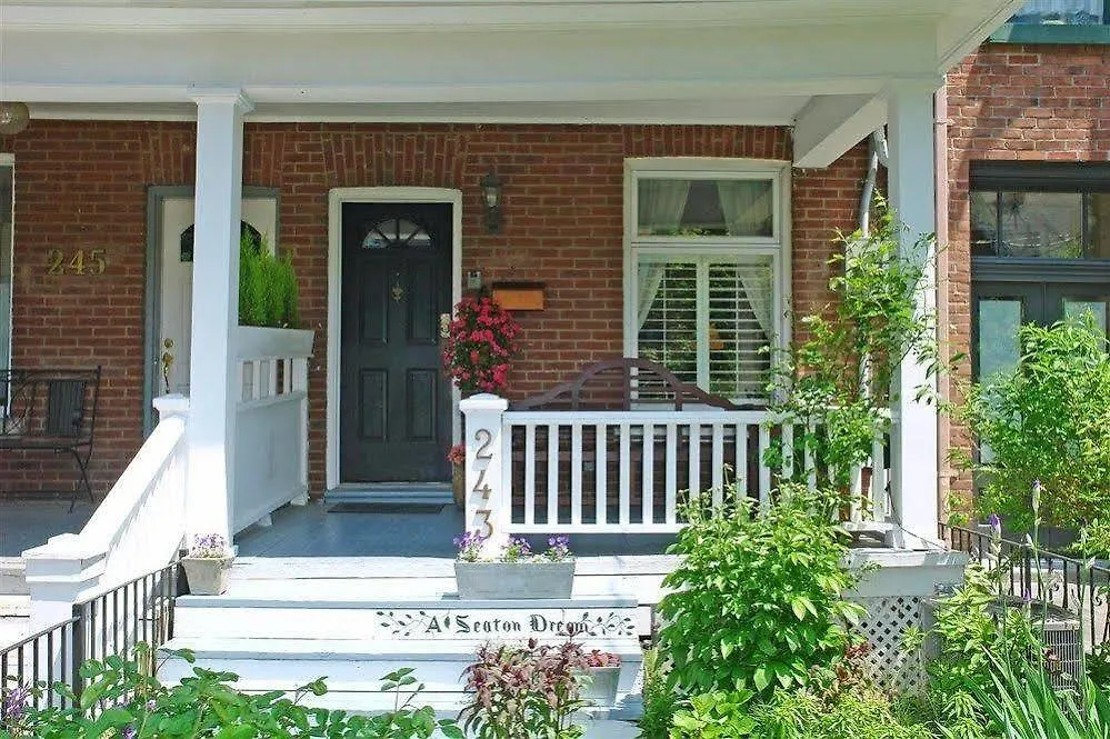 A Seaton Dream Hotel Toronto 3*,